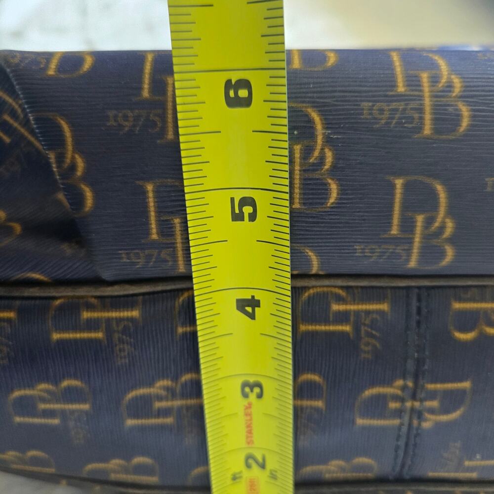 Dooney and Bourke 1975 Signature Collins Navy Shoulder Bag Coated Canvas Leather - Picture 8 of 10